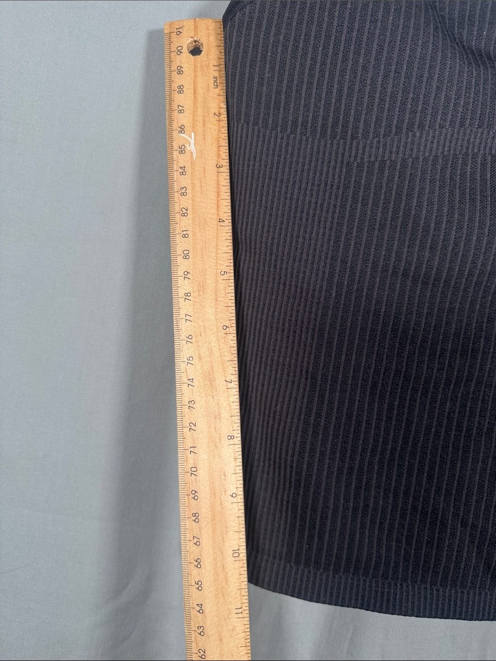 Lululemon NWT Ebb to Street Scoop-Neck Cropped Tank Top Black Bra B/C Size 4 - Picture 6 of 7